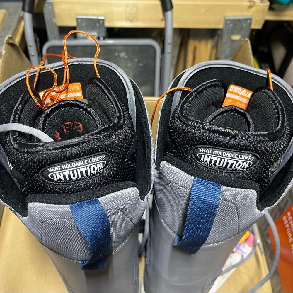 THIRTYTWO Exit ‘18/19 Men’s Snowboard boots NWT